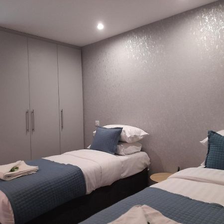 Apartments Heathrow - Hounslow Cranford Zewnętrze zdjęcie