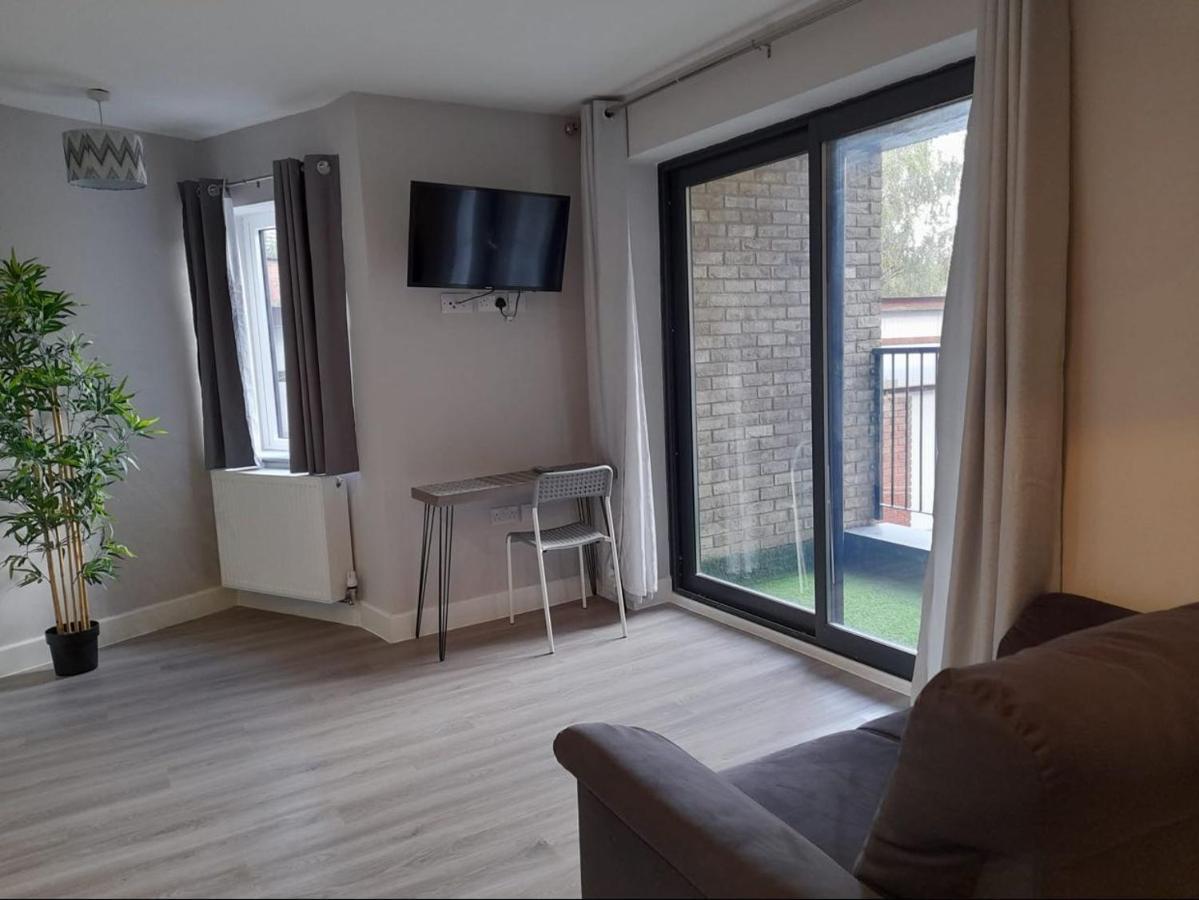 Apartments Heathrow - Hounslow Cranford Zewnętrze zdjęcie